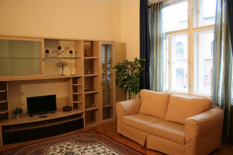 Walking Bed Budapest Downtown Hostel Luaran gambar