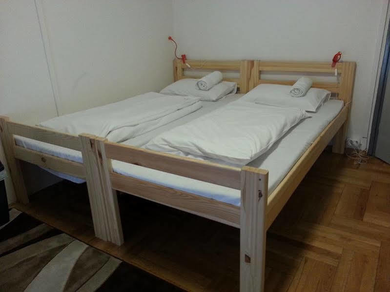 Walking Bed Budapest Downtown Hostel Luaran gambar