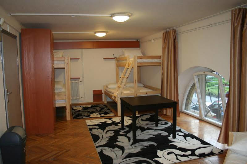 Walking Bed Budapest Downtown Hostel Luaran gambar