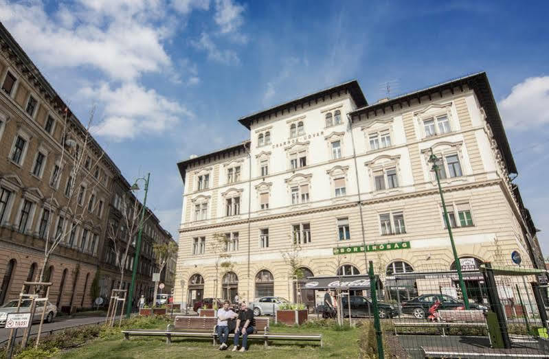 Walking Bed Budapest Downtown Hostel Luaran gambar