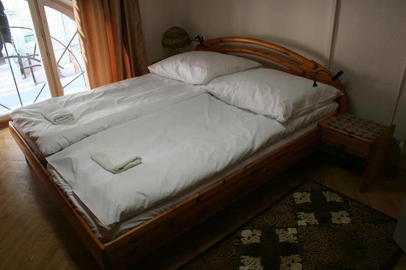 Walking Bed Budapest Downtown Hostel Luaran gambar